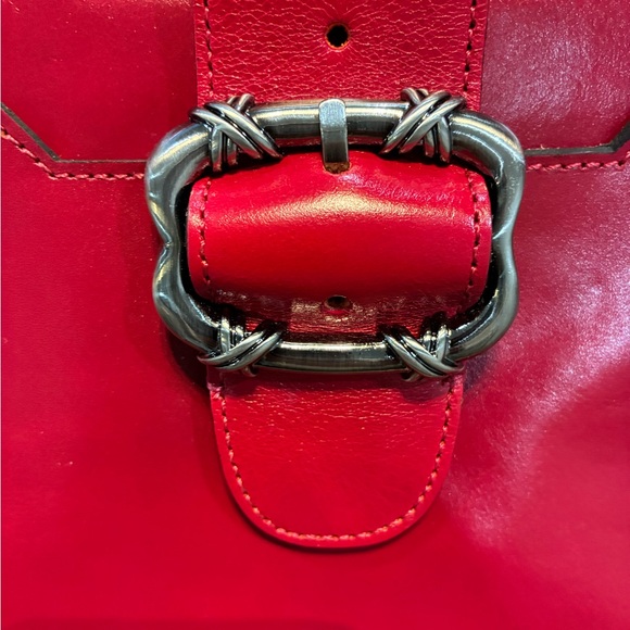 Patricia Nash Red Leather Shoulder Bag with Silver Buckle - Picture 4 of 11